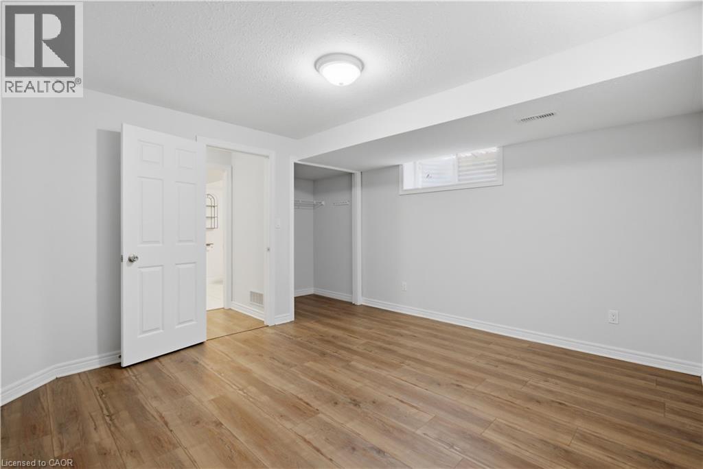 #25 385 PARK Road N - 22
