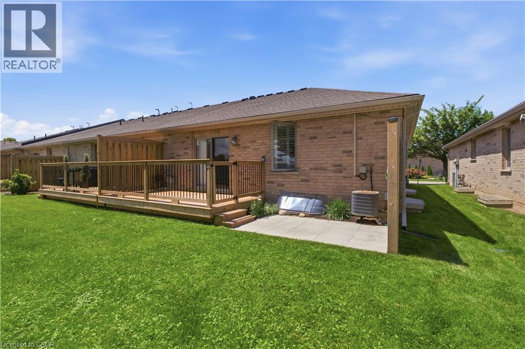 #25 385 PARK Road N - 25