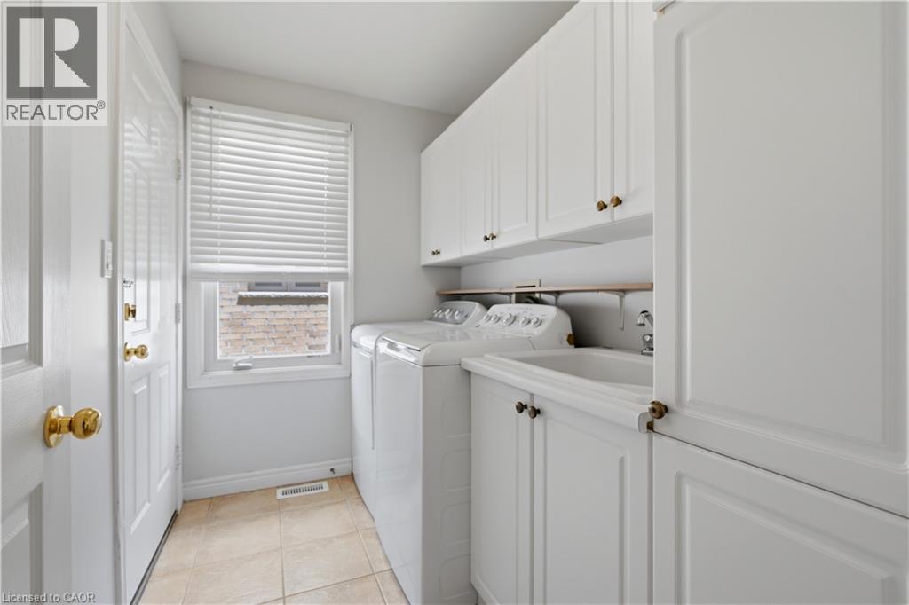 #25 385 PARK Road N - 8