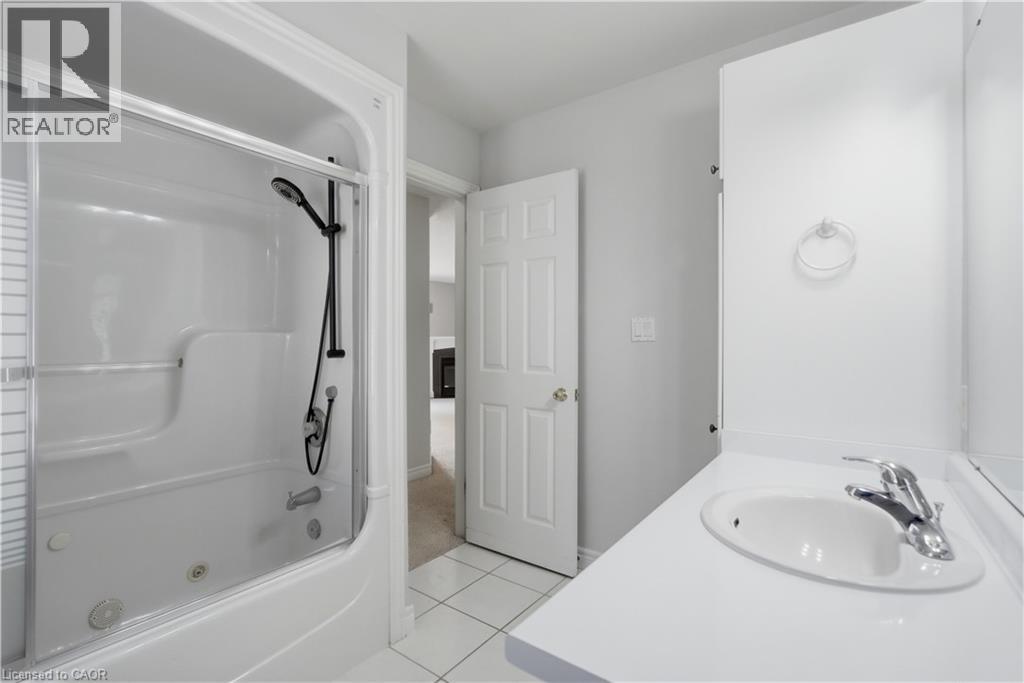 #25 385 PARK Road N - 17