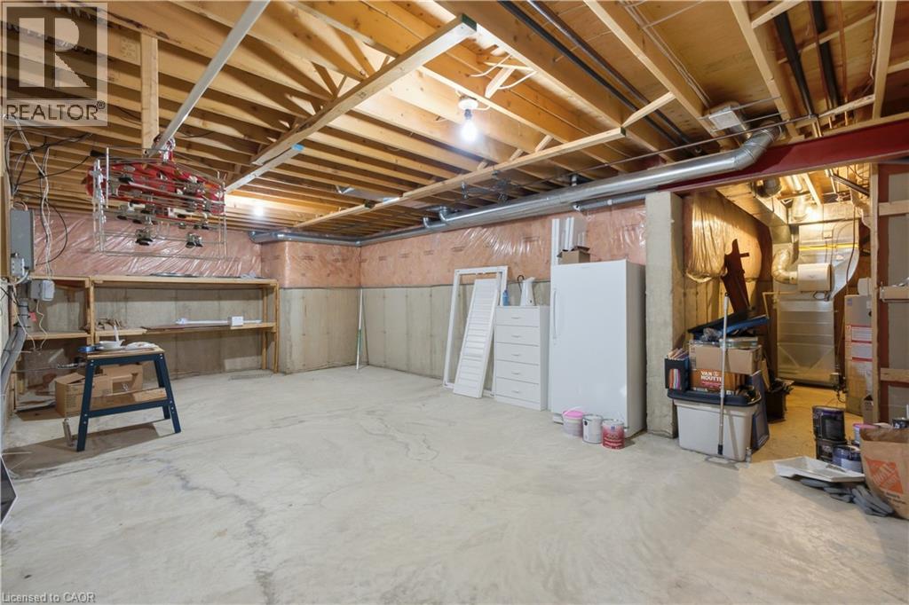 #25 385 PARK Road N - 23