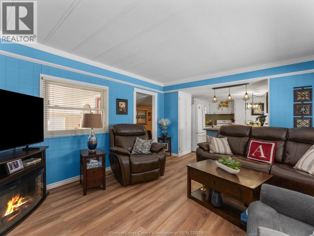 338 DREW DRIVE - 9