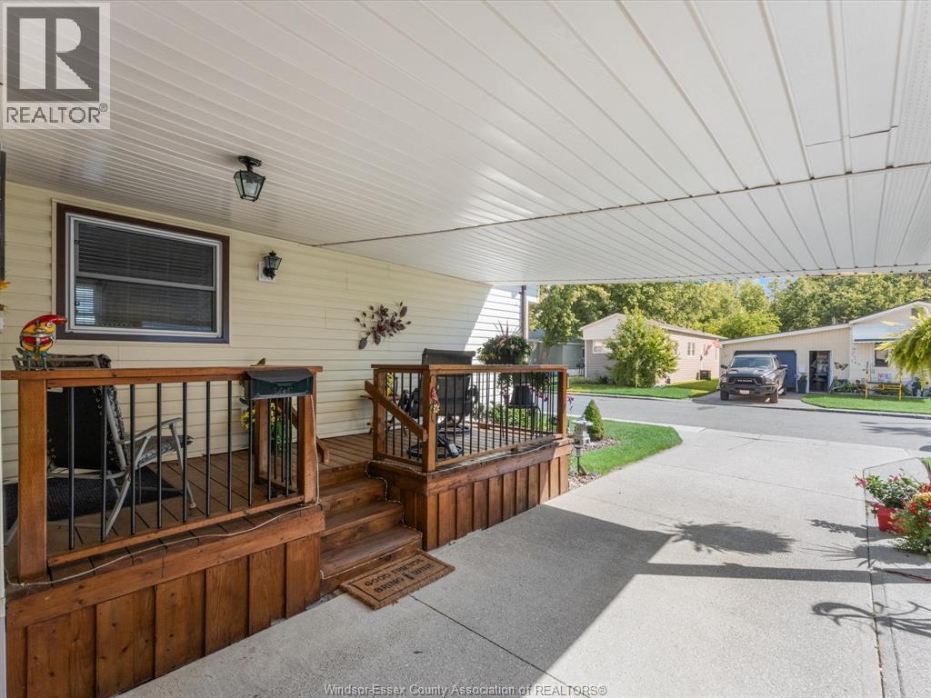 338 DREW DRIVE - 4