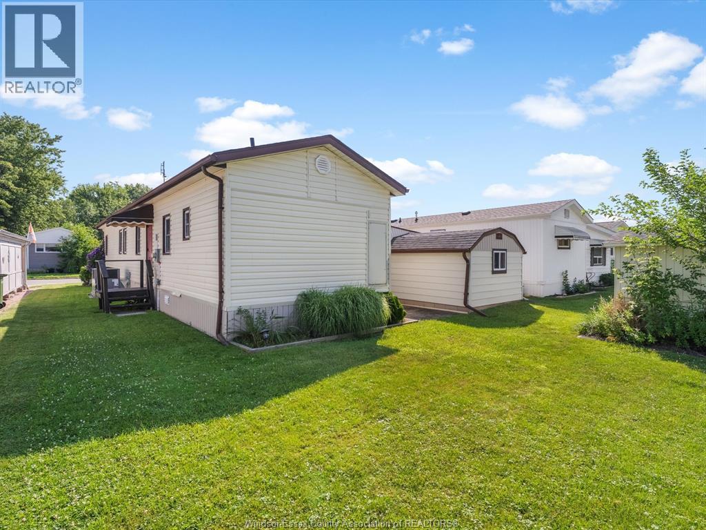 338 DREW DRIVE - 35
