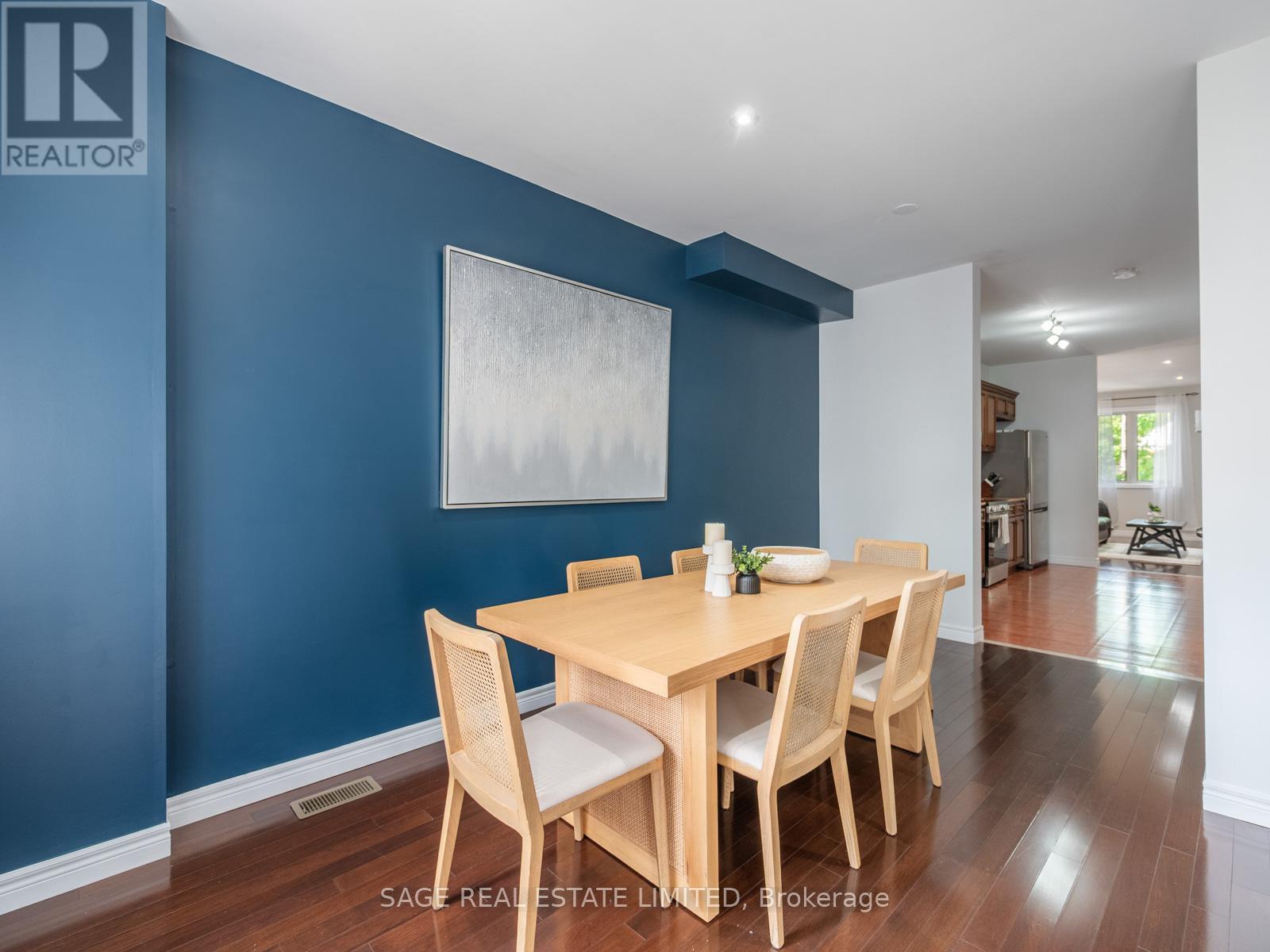 251A CHISHOLM AVENUE - 10