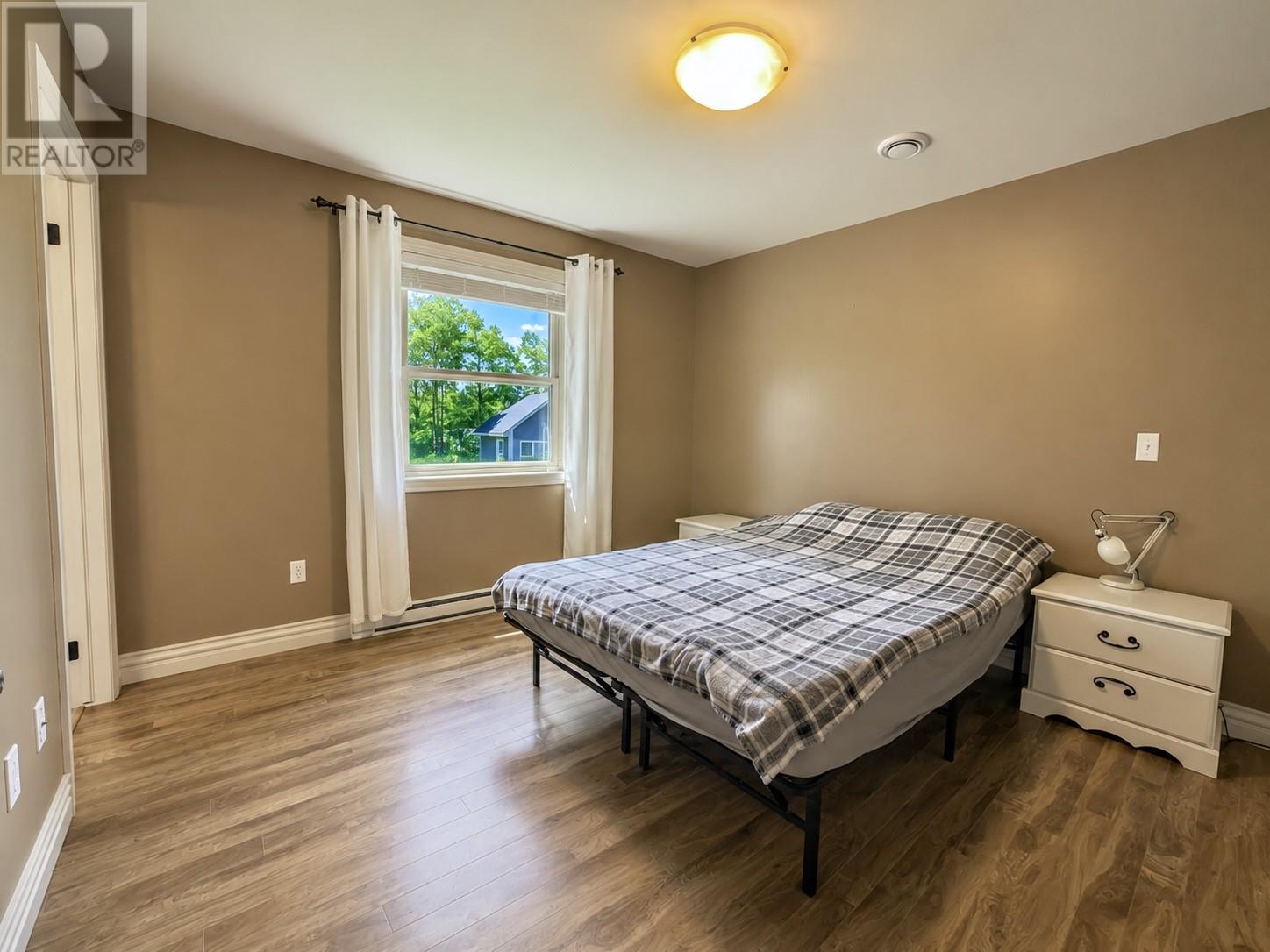 11 BARNES Road - 15