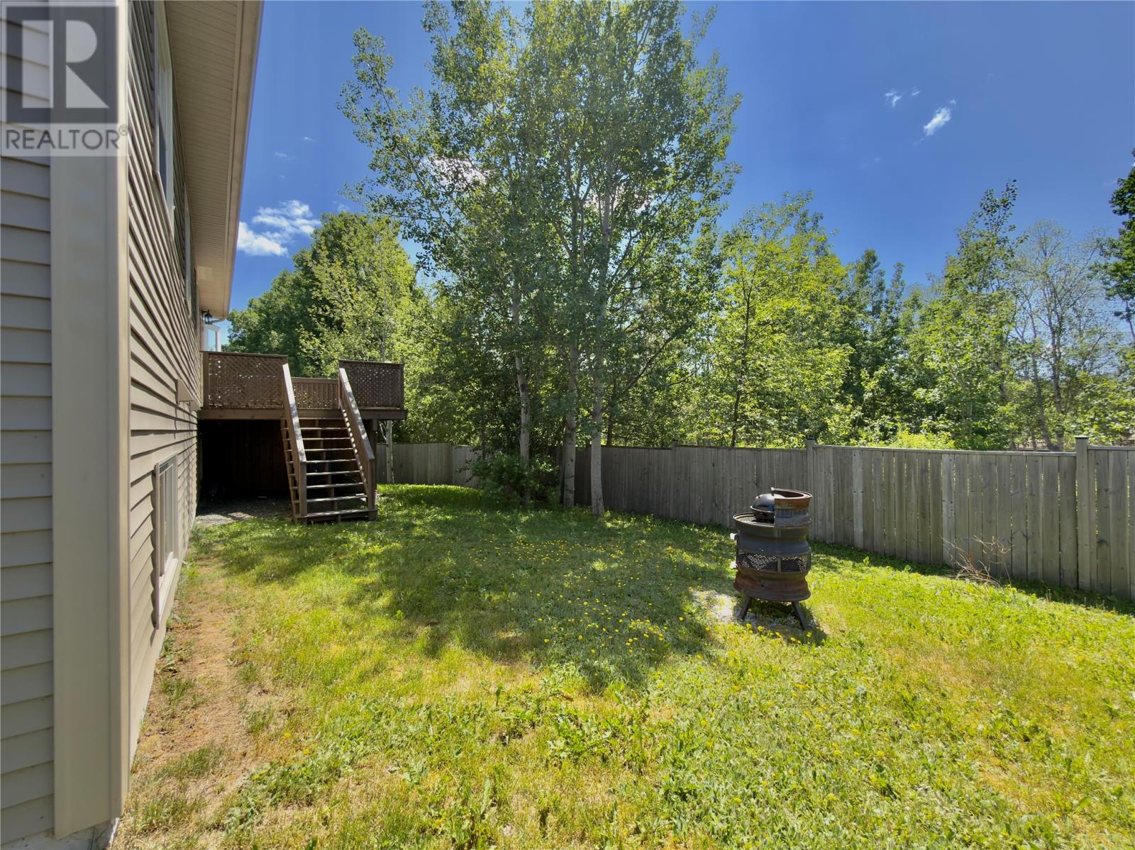 11 BARNES Road - 23