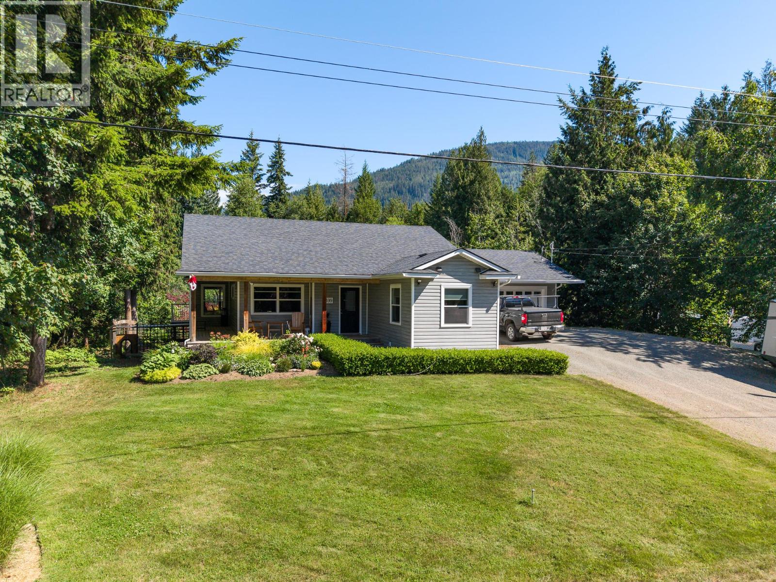 2399 HILLEN Crescent - 1