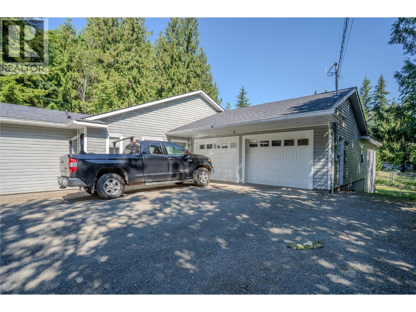 2399 HILLEN Crescent - Image 60