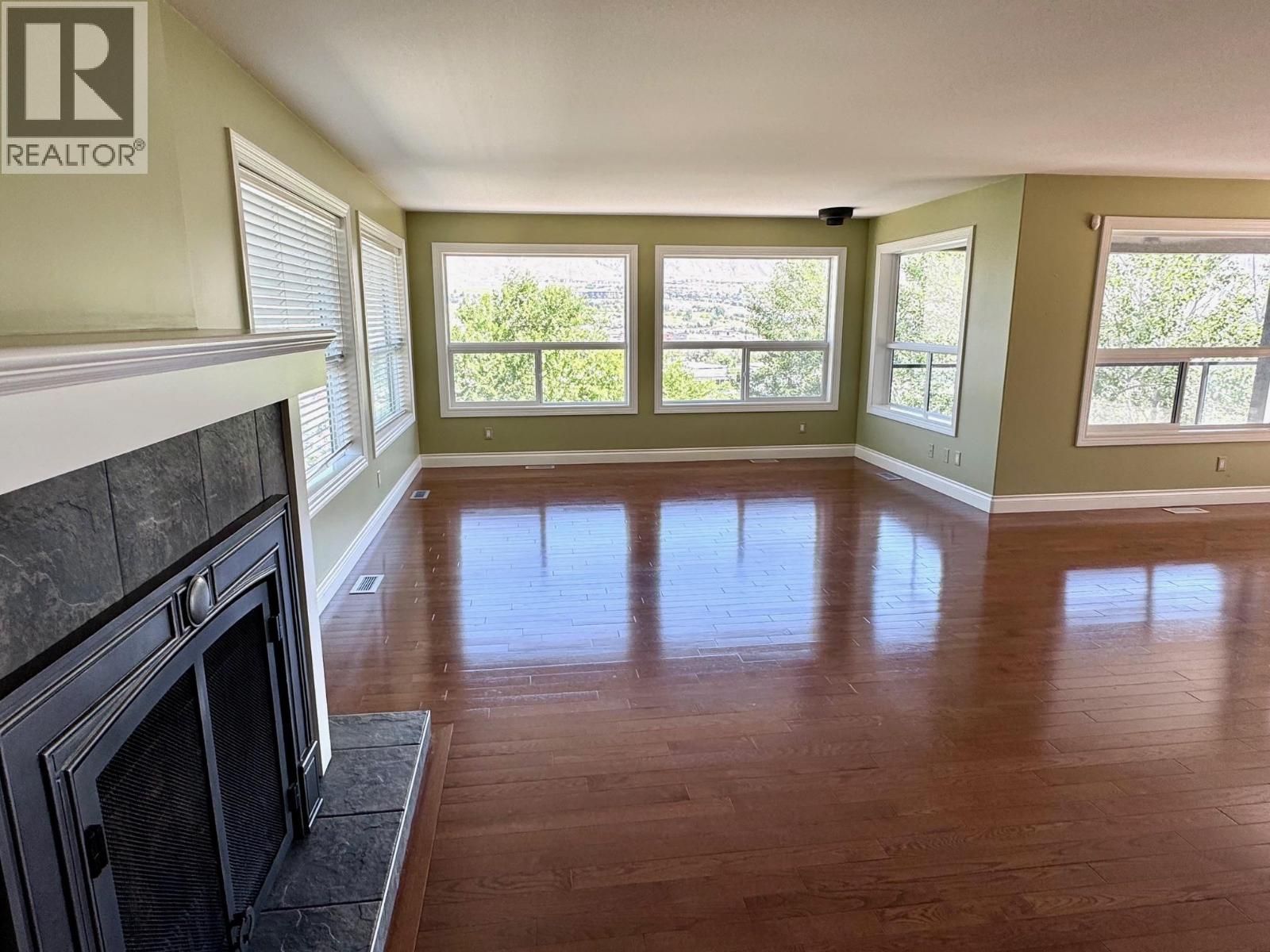 1491 Pine Crescent - Image 39