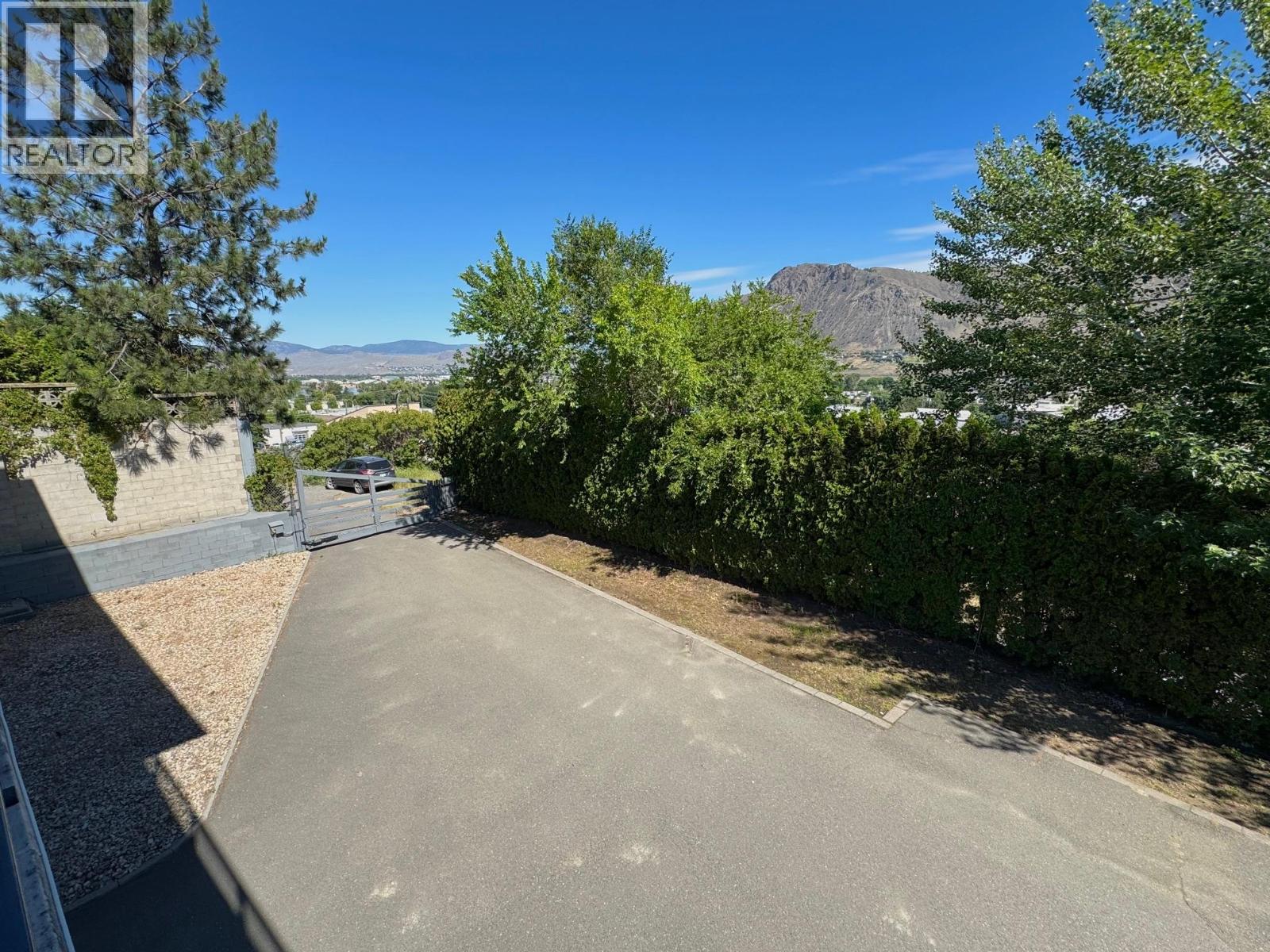 1491 Pine Crescent - Image 9