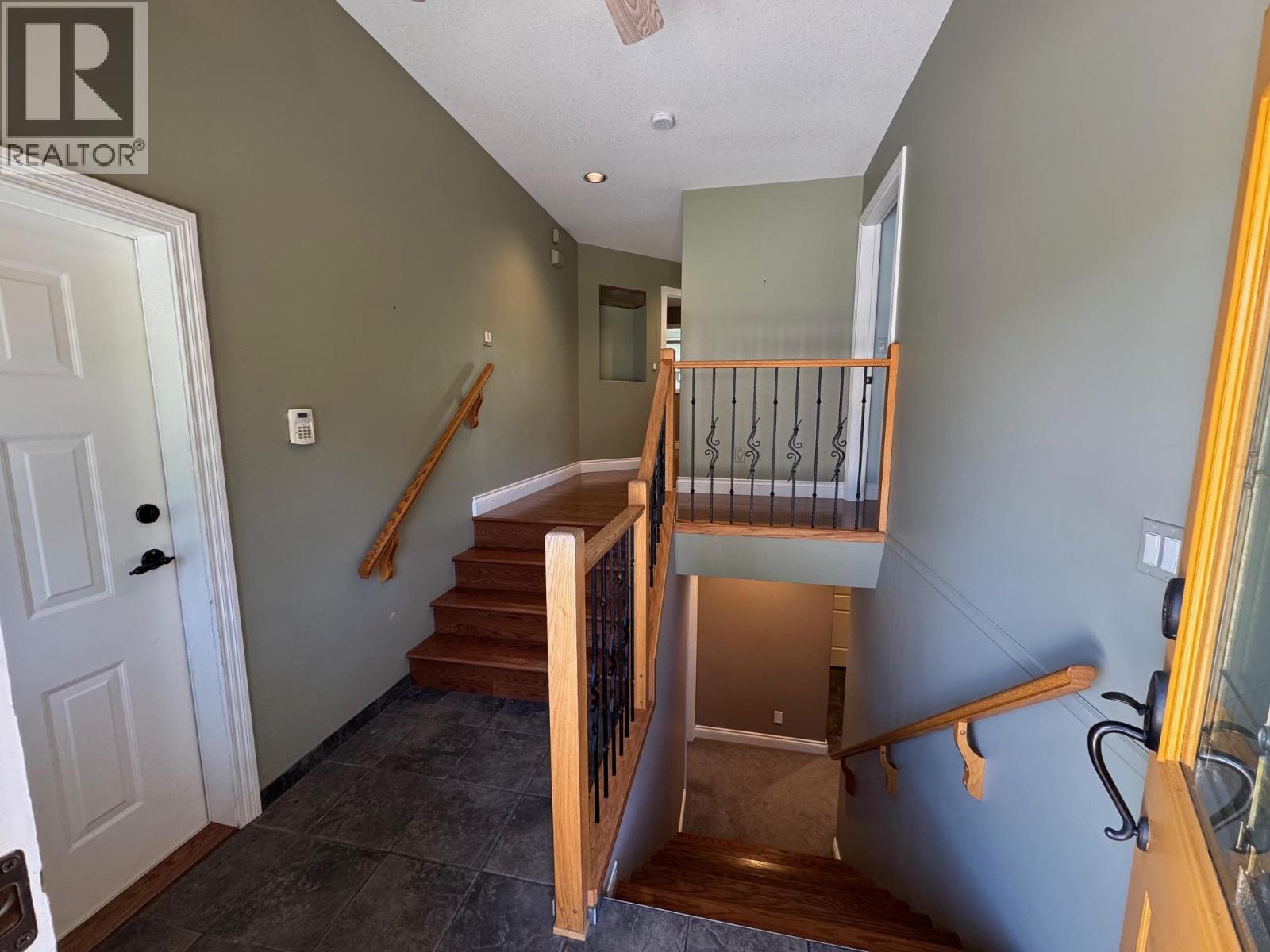 1491 Pine Crescent - Image 23