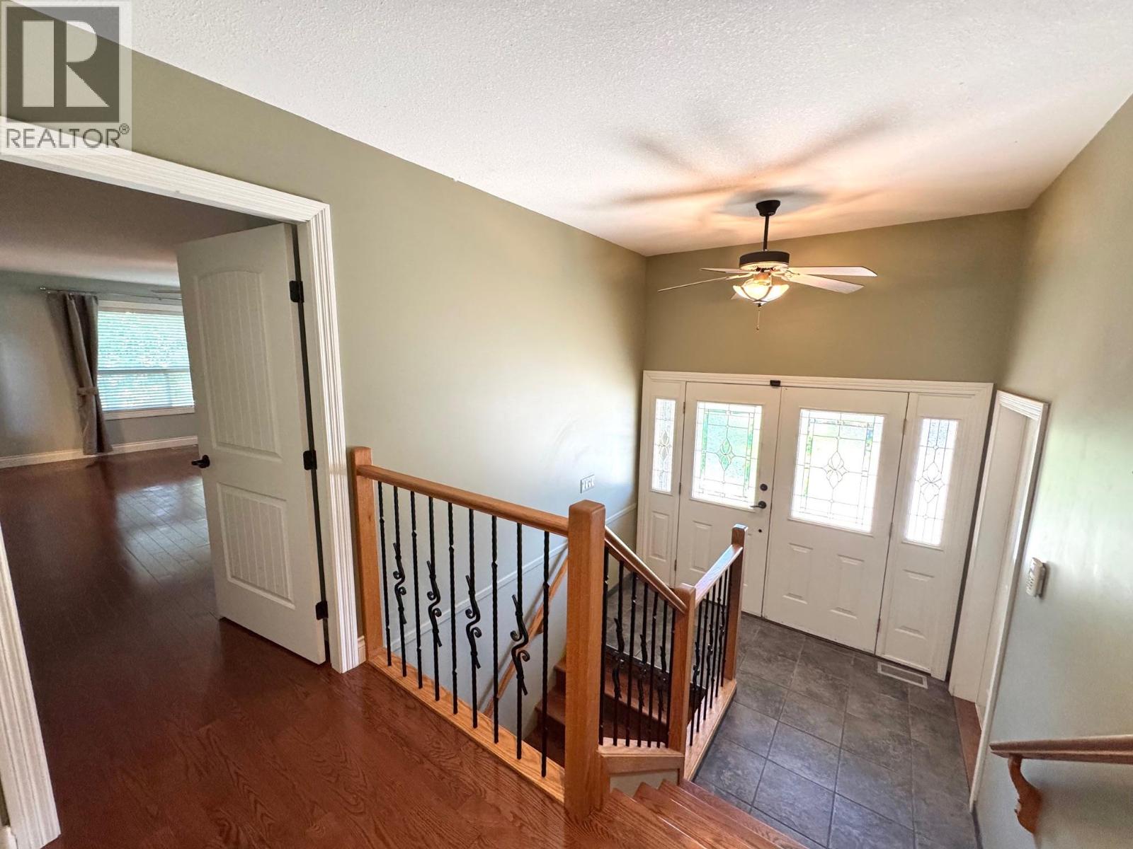 1491 Pine Crescent - Image 24