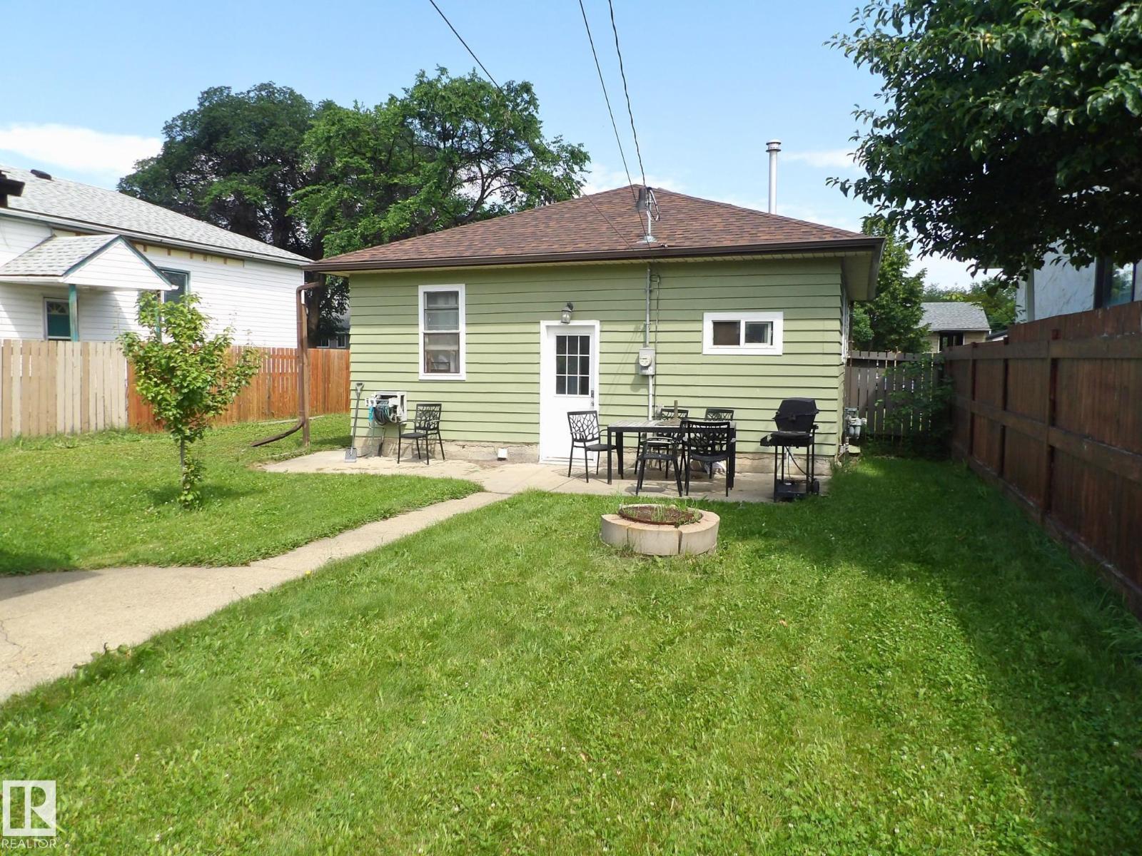 4419 114th AV NW - 22