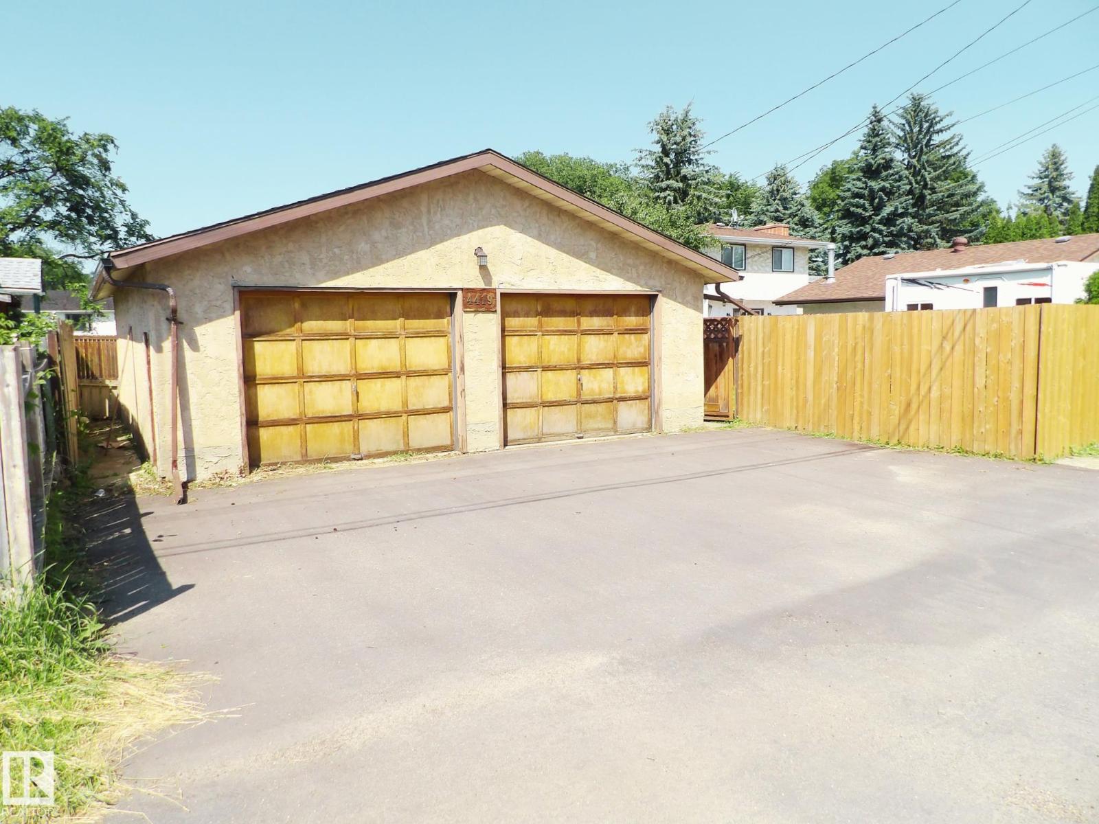 4419 114th AV NW - 26