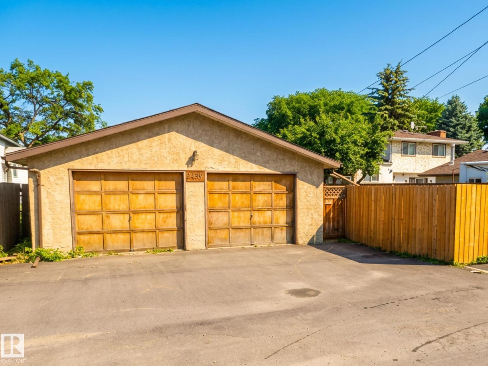 4419 114th AV NW - 3
