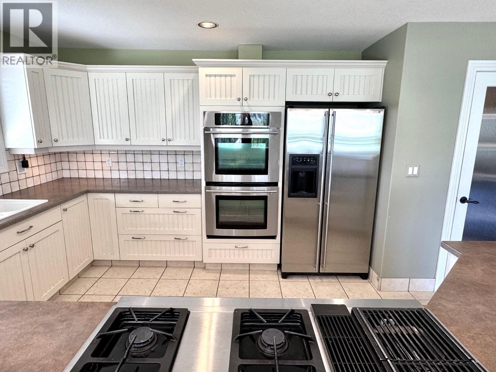 1491 Pine Crescent - Image 47