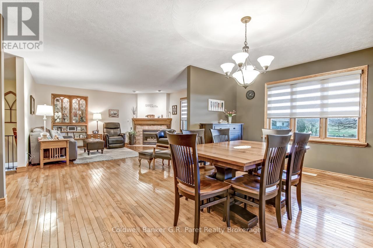 990 NORFOLK COUNTY ROAD 21 ROAD - 11