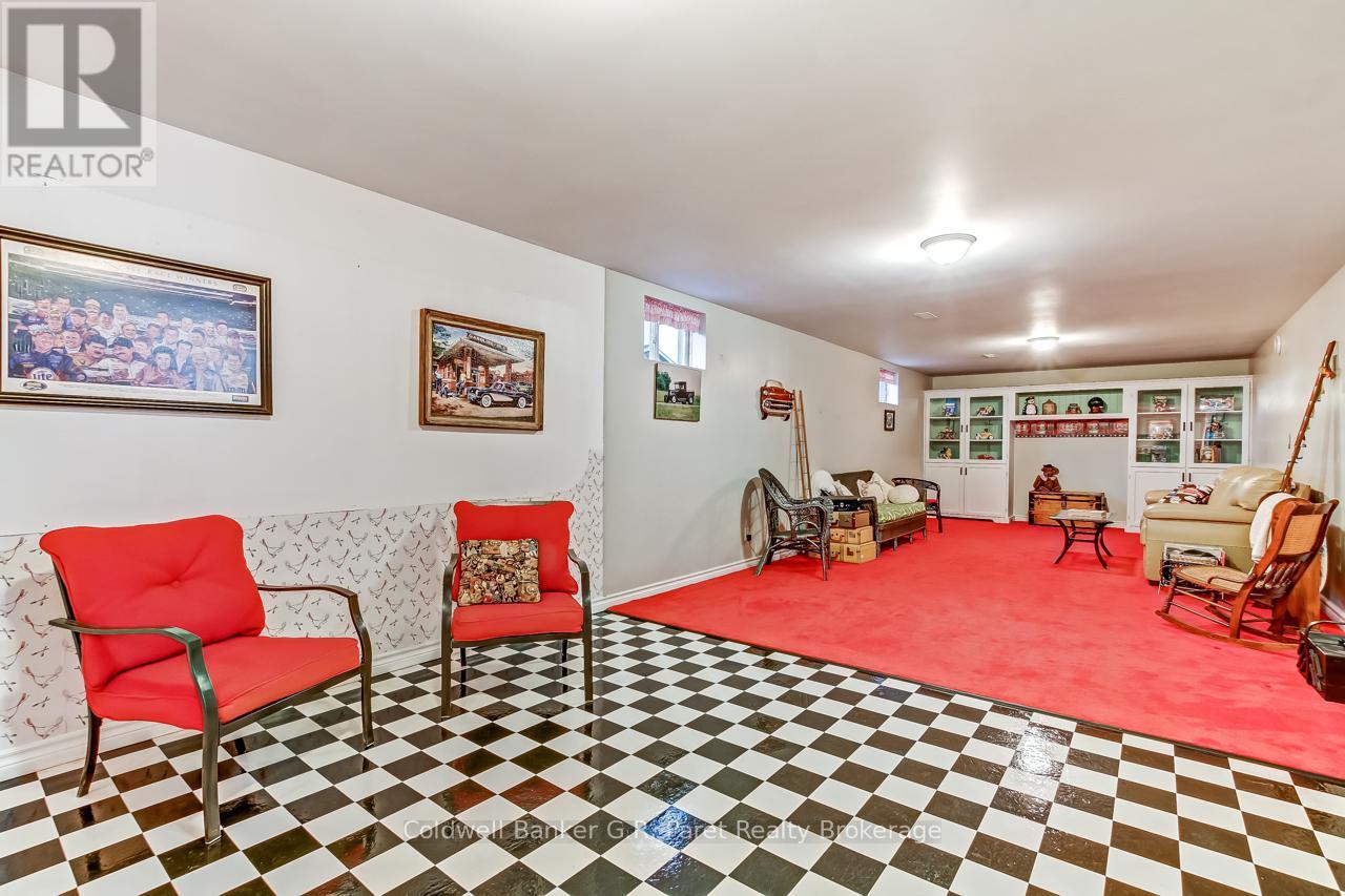990 NORFOLK COUNTY ROAD 21 ROAD - 21
