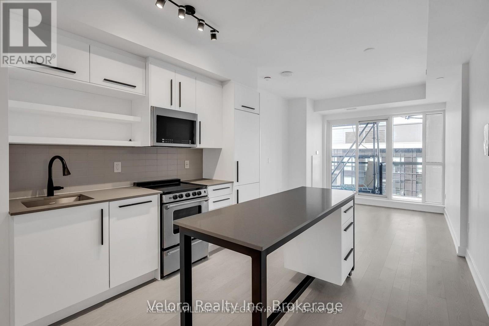 905 – 560 RIDEAU STREET, Ottawa. Luxury613. By Peter Sagos - Image 7