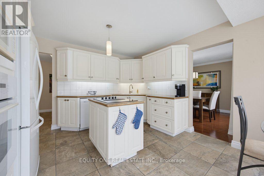 1315 PRESTONE DRIVE, Ottawa. Luxury613. By Peter Sagos - Image 18