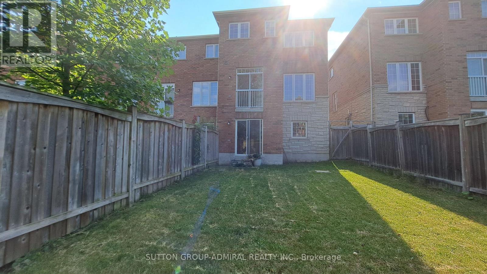 41 BIG HILL CRESCENT - 45