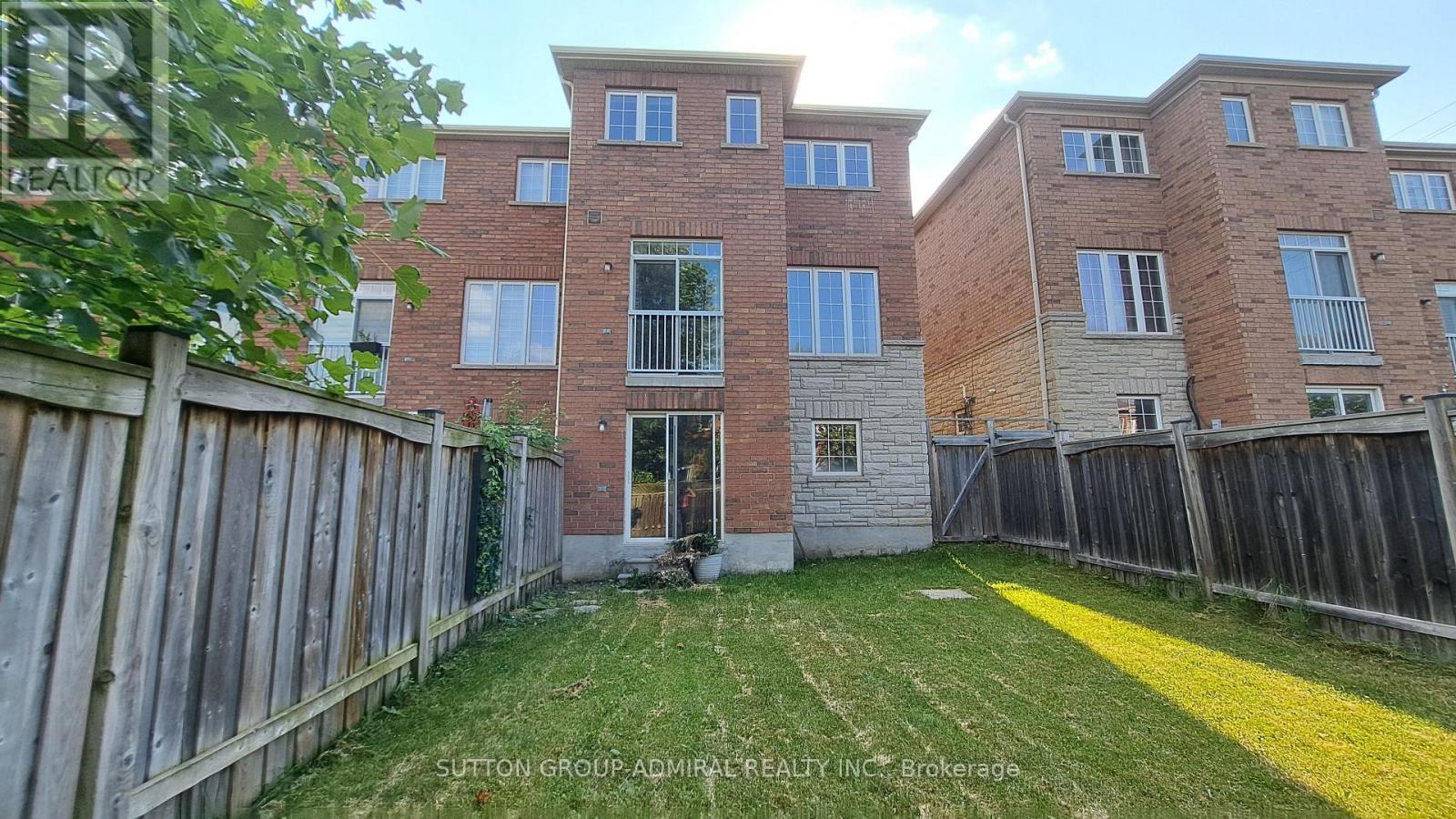 41 BIG HILL CRESCENT - 46