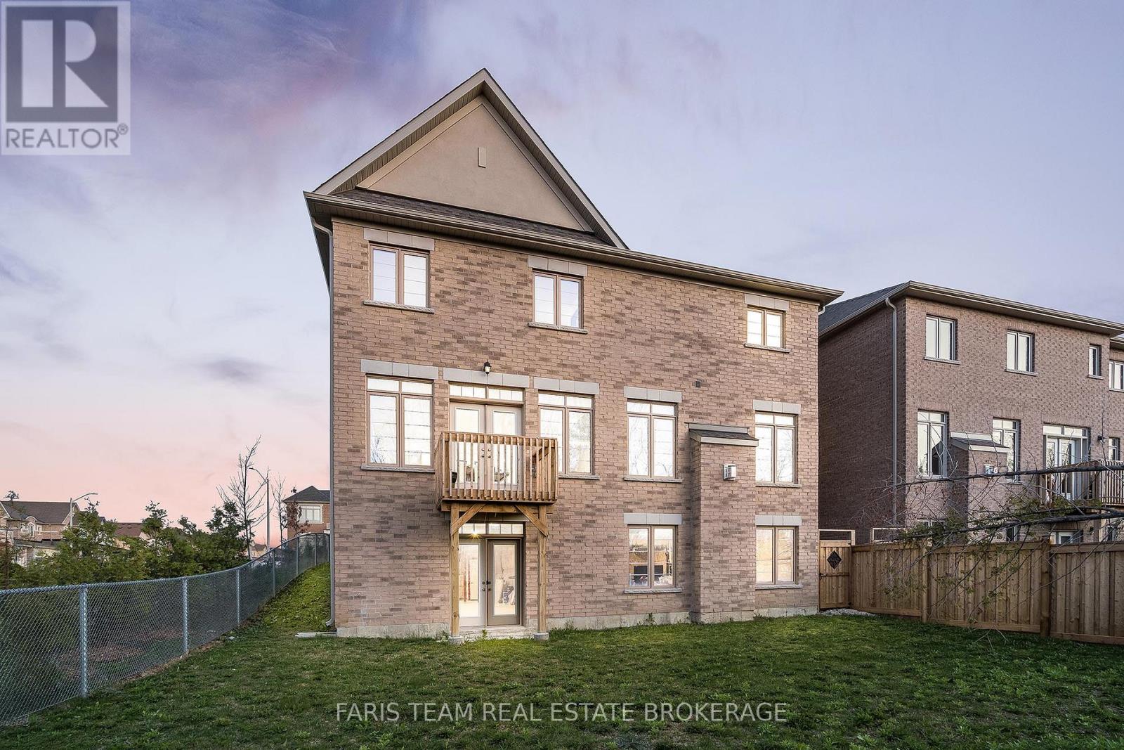 2263 LOZENBY STREET - 50