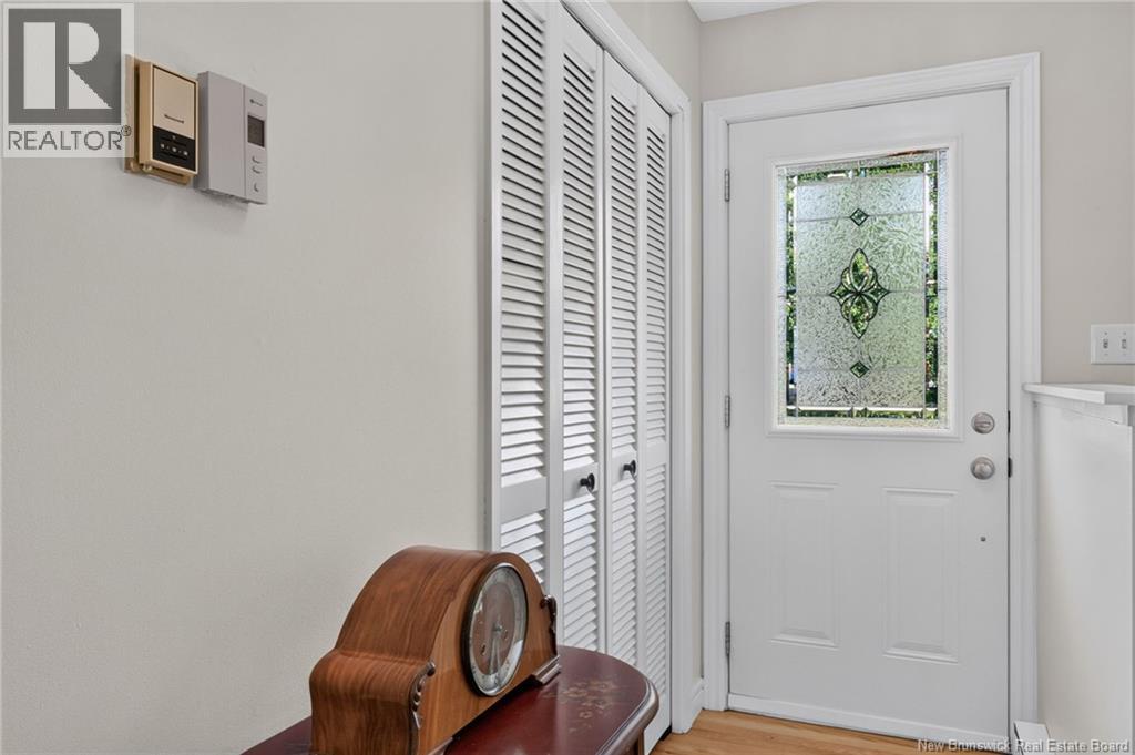24 Olympic Crescent - Image 12