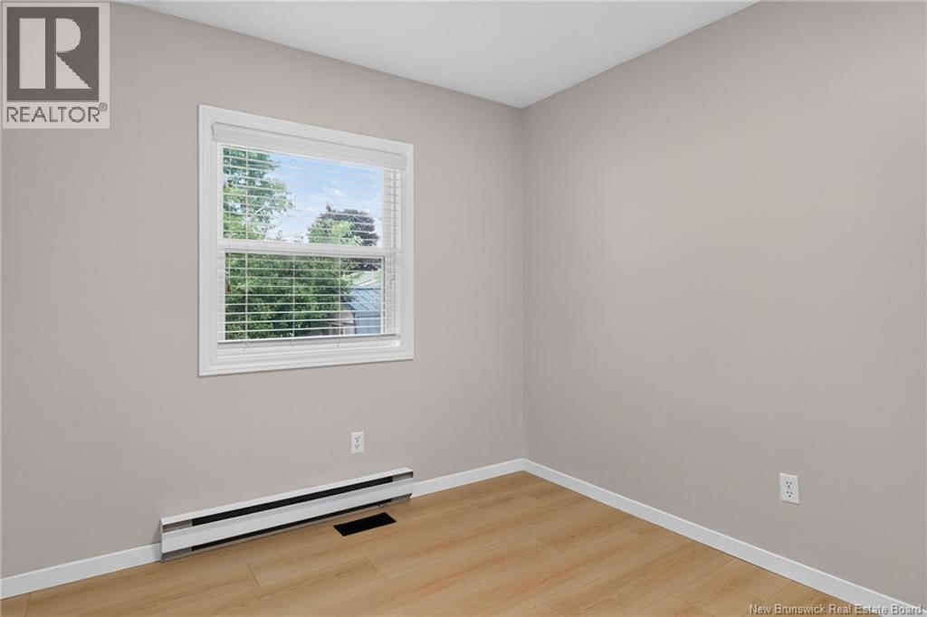 24 Olympic Crescent - Image 18