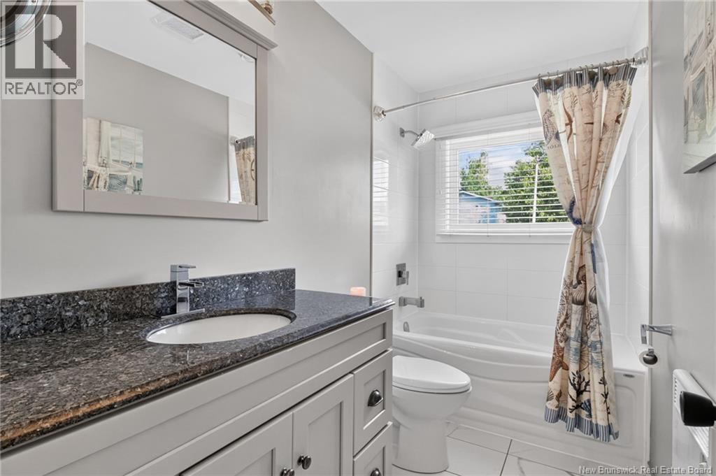 24 Olympic Crescent - Image 28