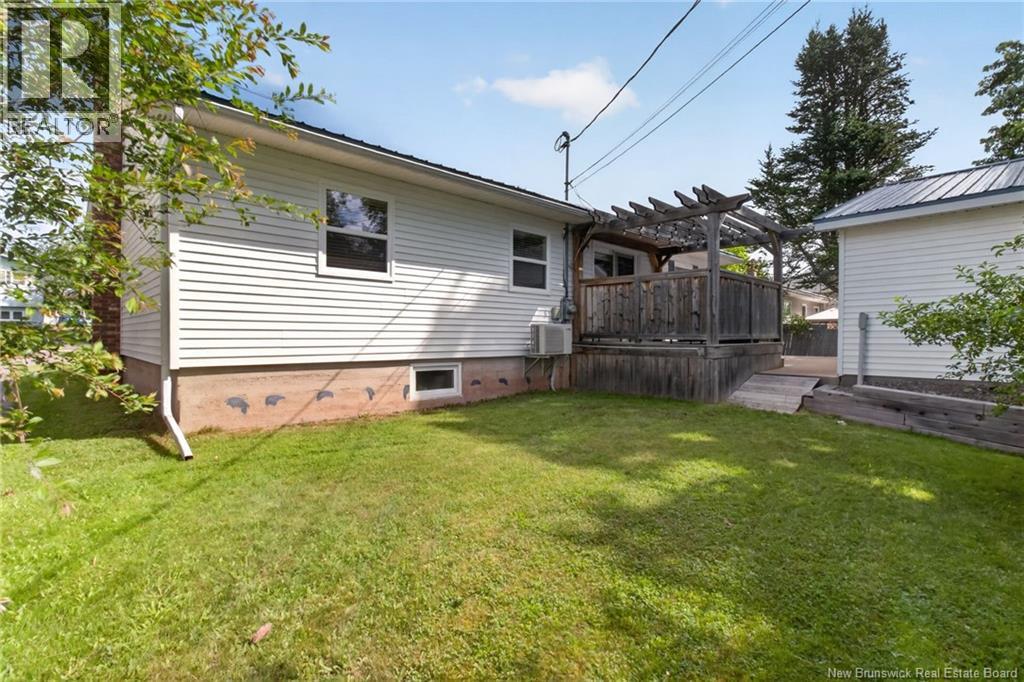 24 Olympic Crescent - Image 38