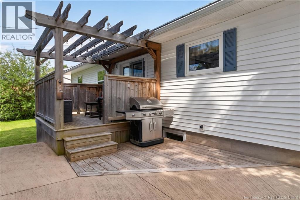 24 Olympic Crescent - Image 39