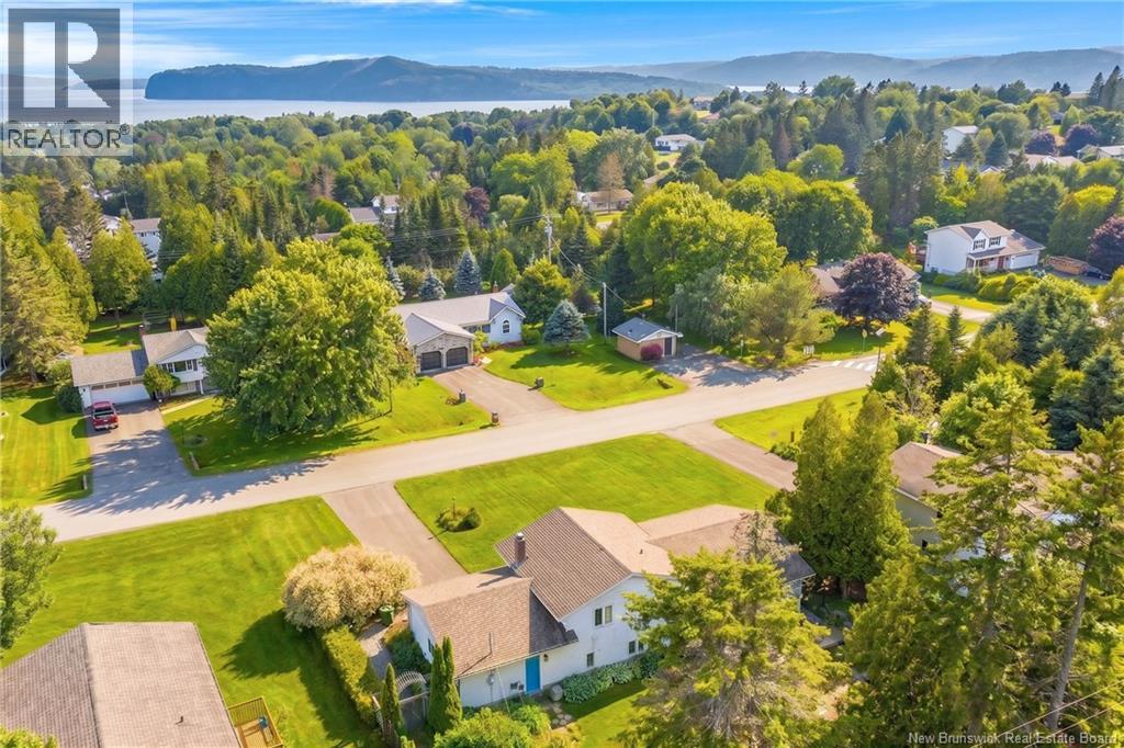 14 Melanie Drive - 40