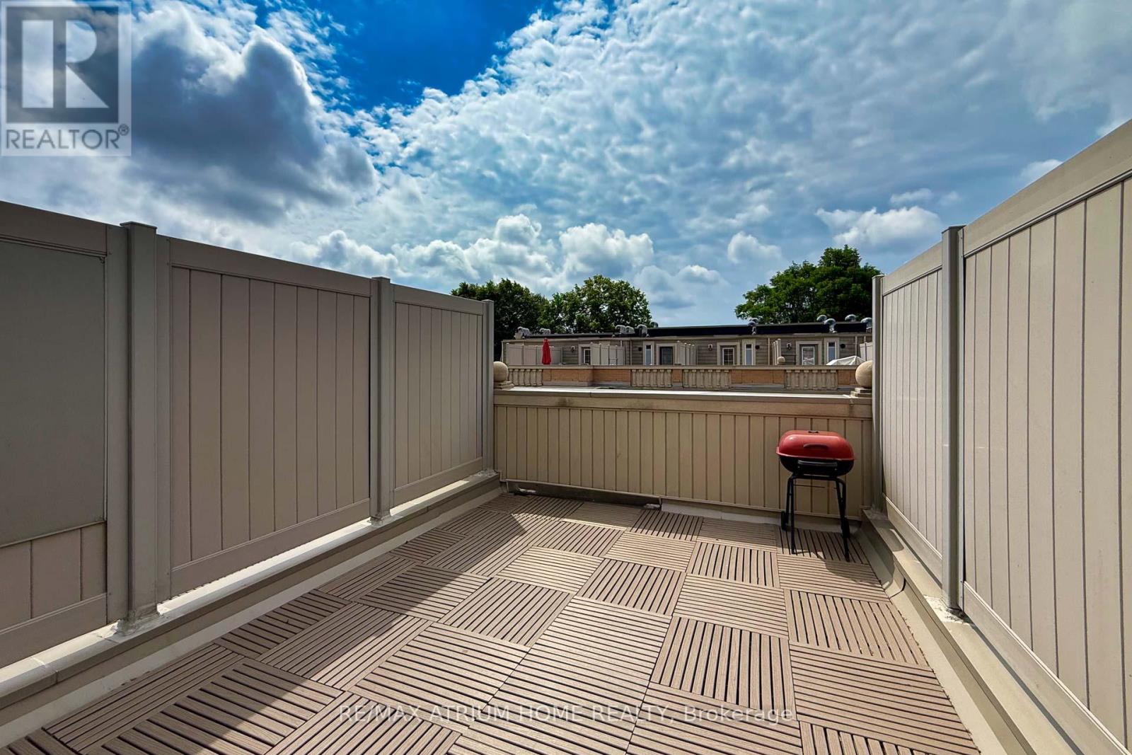 #6 20 HARGRAVE LANE - Image 28