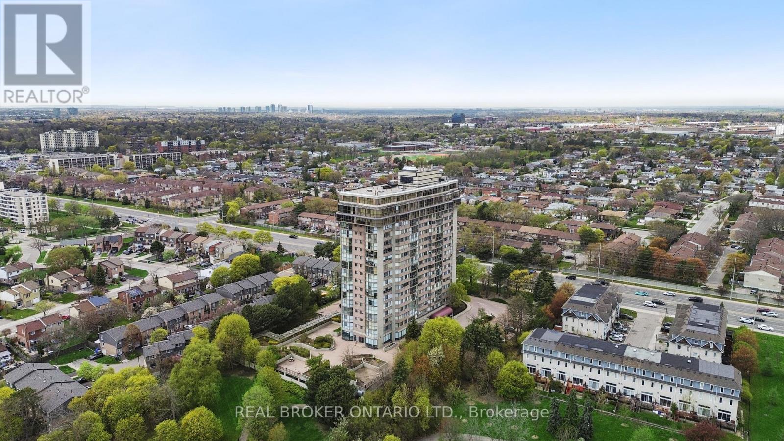 #503 880 DUNDAS STREET W - 45