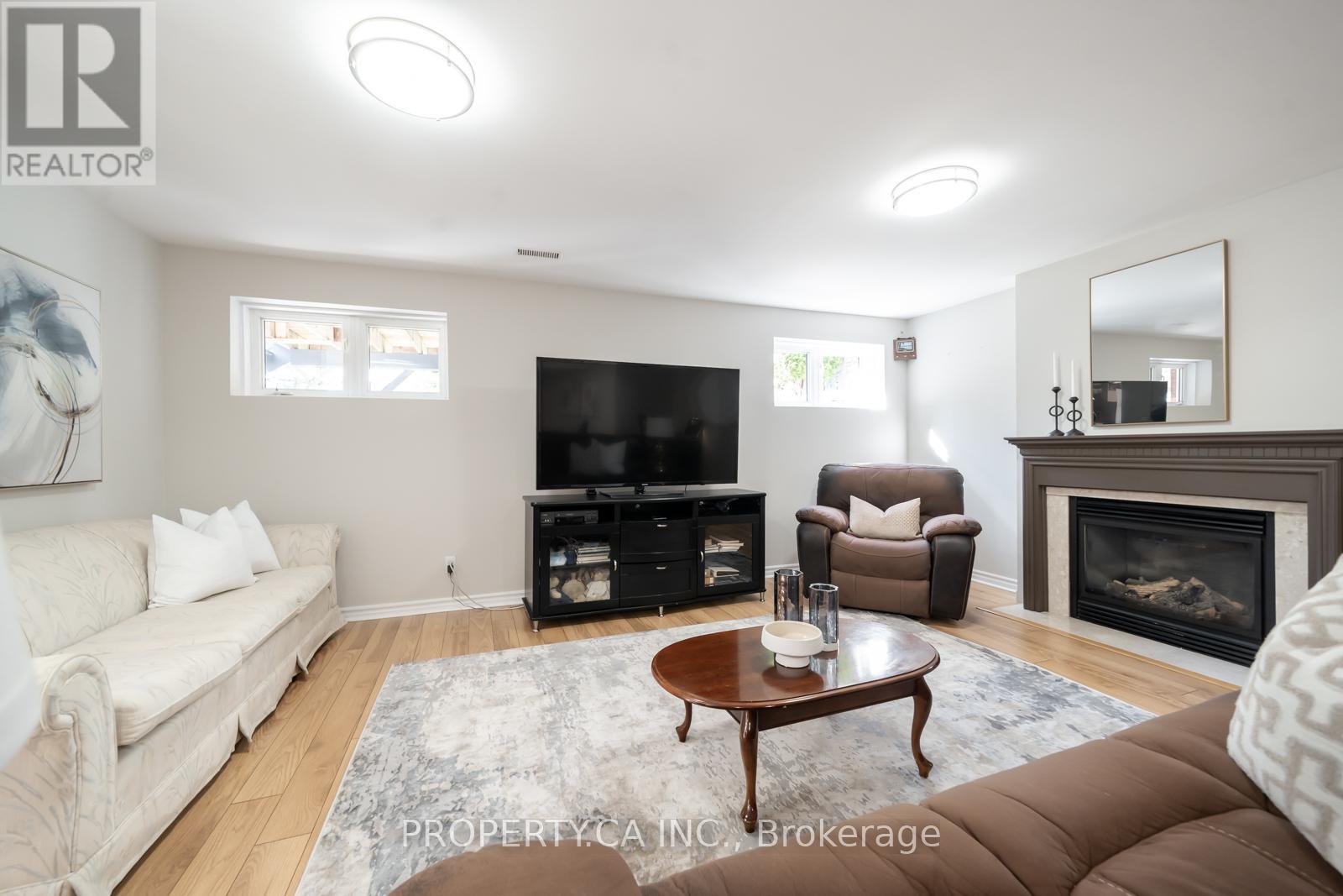 1143 CARDING MILL PLACE - 36
