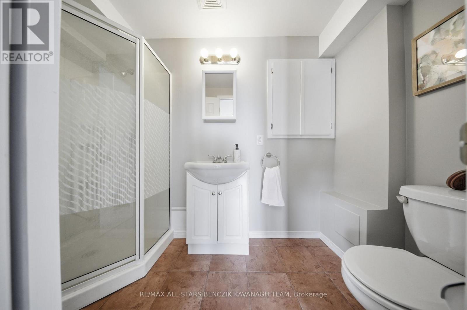 103 LORNE STREET - 18