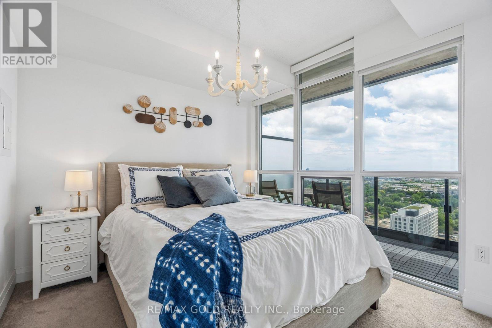 #2604 9 VALHALLA INN ROAD - 12
