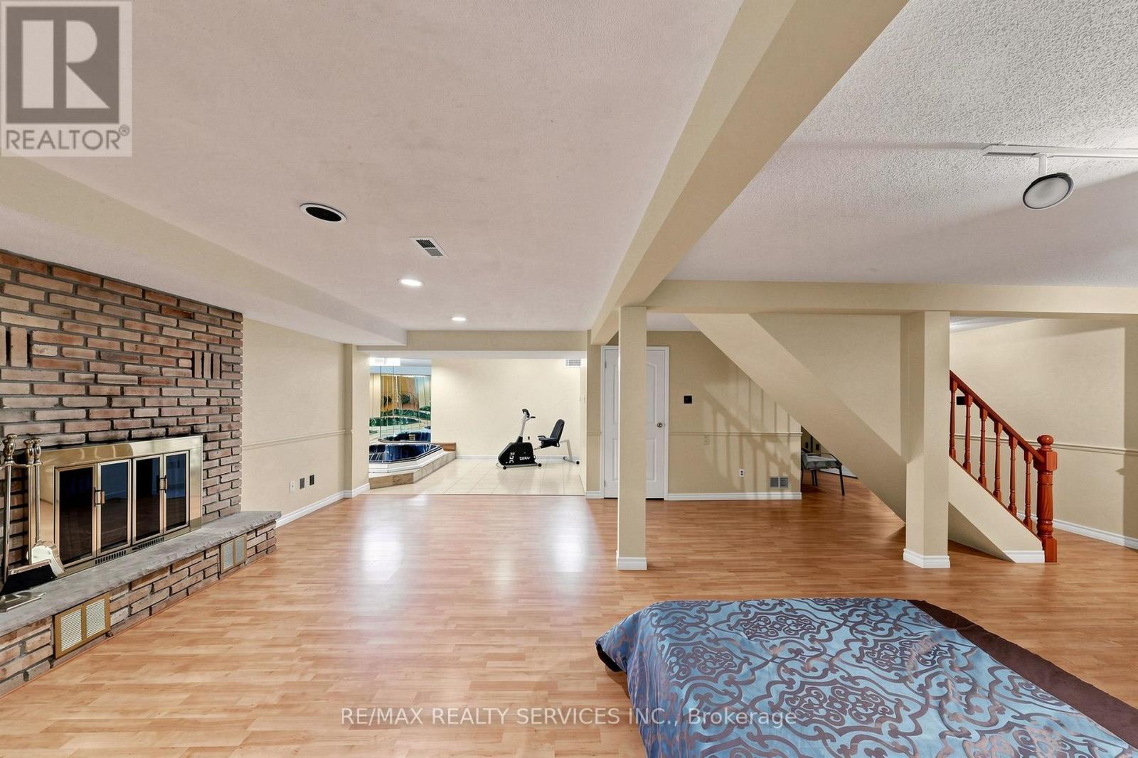 34 GRANBY COURT - Image 36