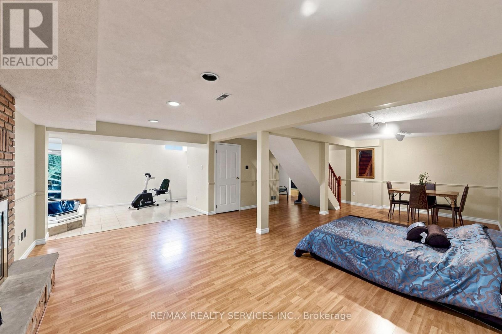 34 GRANBY COURT - Image 40