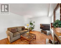 Primary Bedroom - 34 Granby Court, Brampton, ON L6S5K1 Photo 11