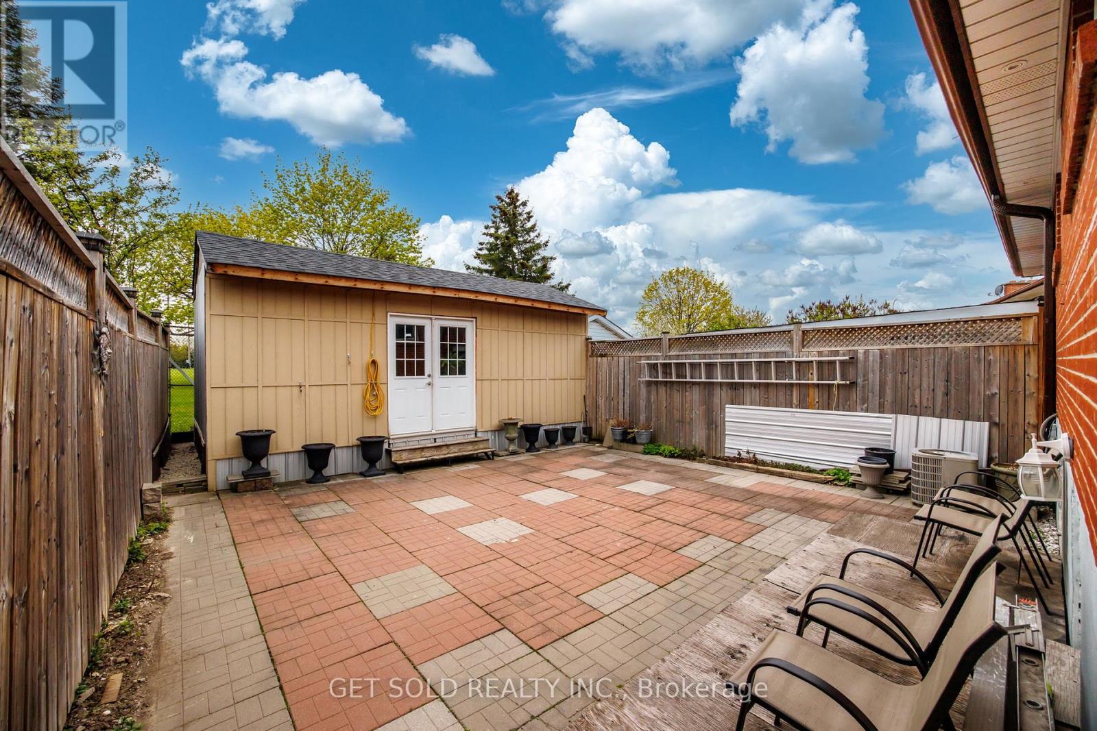 238 FIRGROVE CRESCENT - 30
