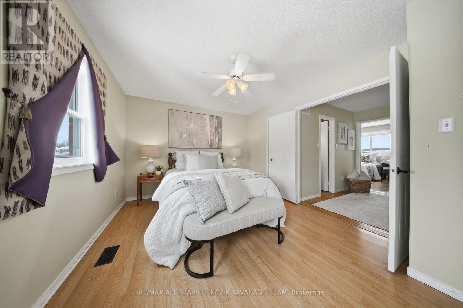 103 LORNE STREET - 11