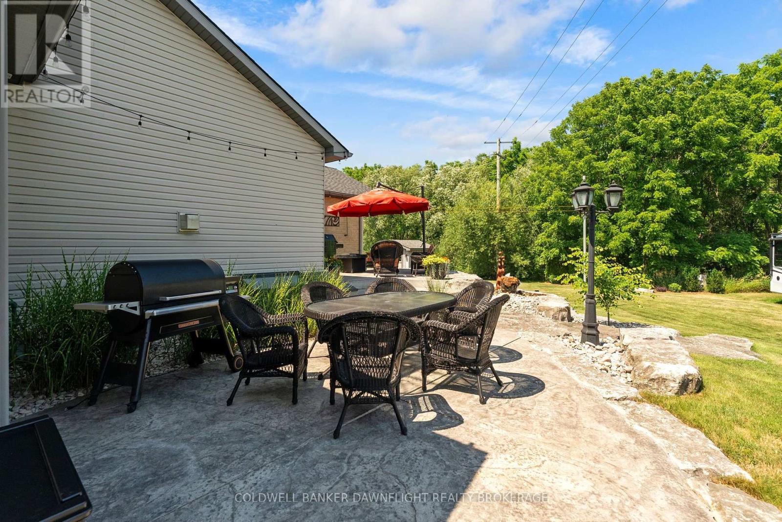 51 SNIDER CRESCENT - 43