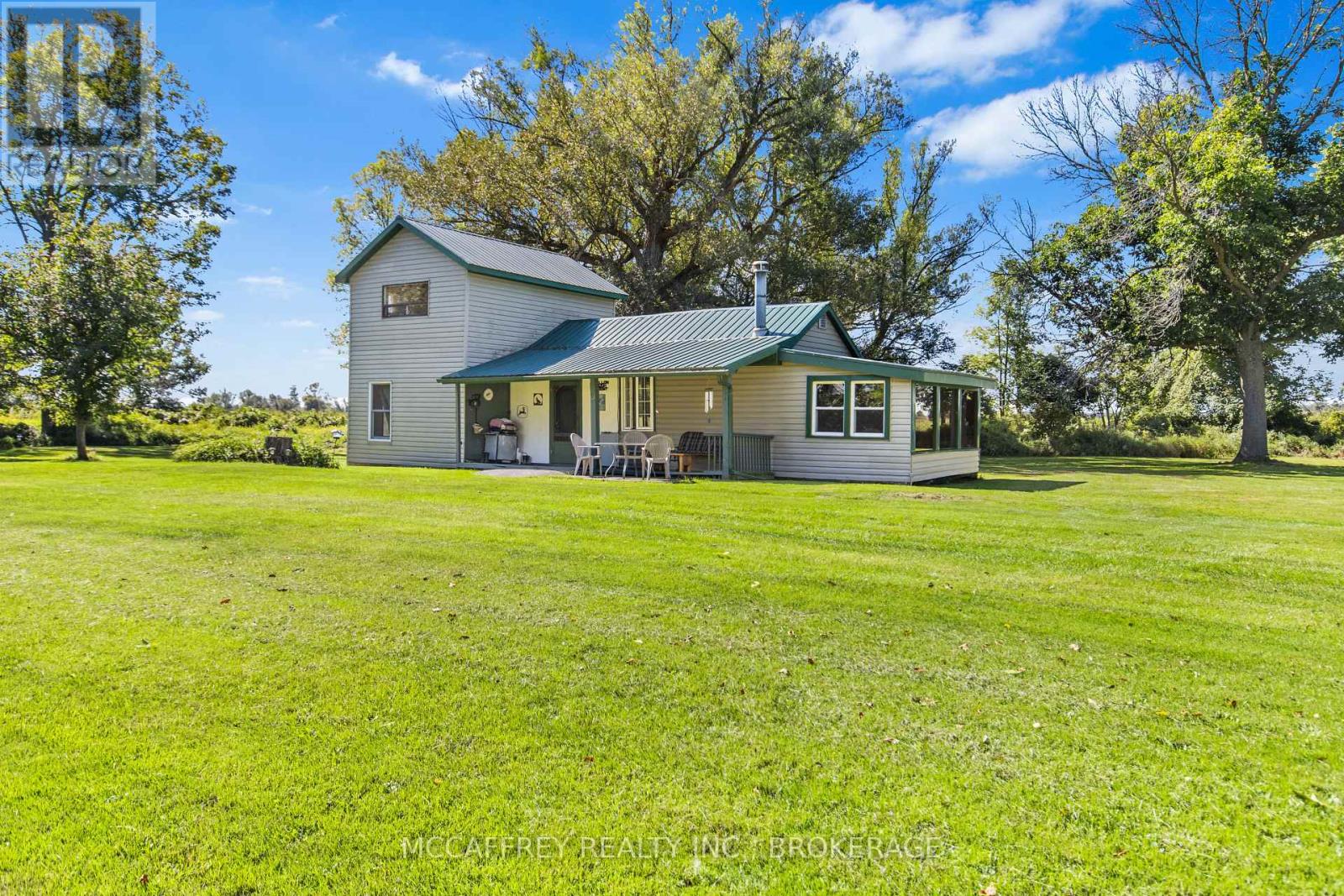 1280 GALT STREET - Image 29