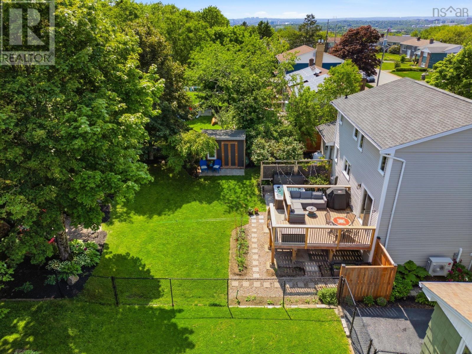 Property 32 of 36 of 5 Skyvue Terrace