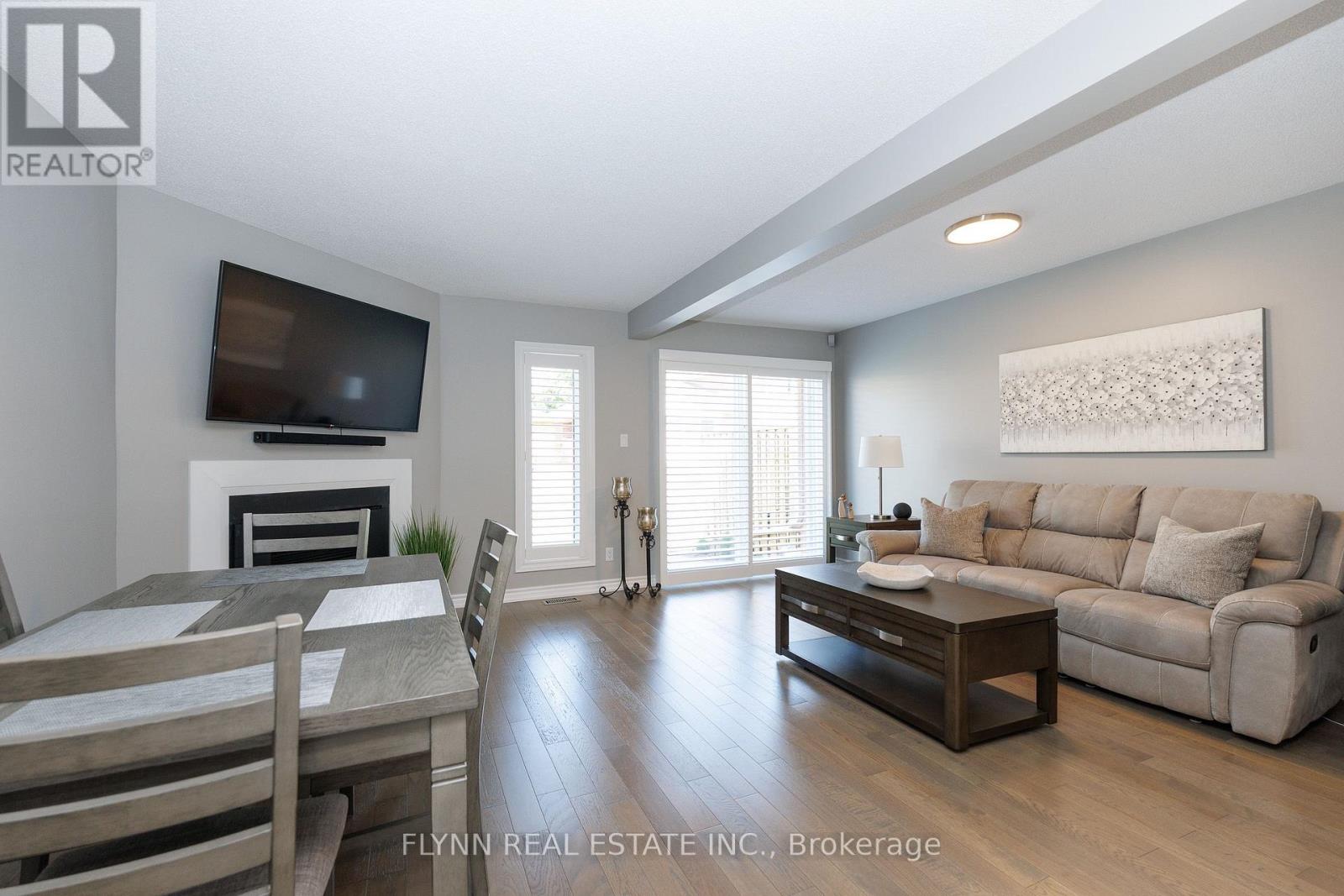 #6 5150 DORCHESTER ROAD - 15
