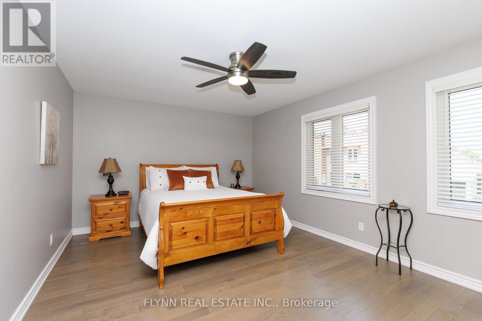 #6 5150 DORCHESTER ROAD - 26