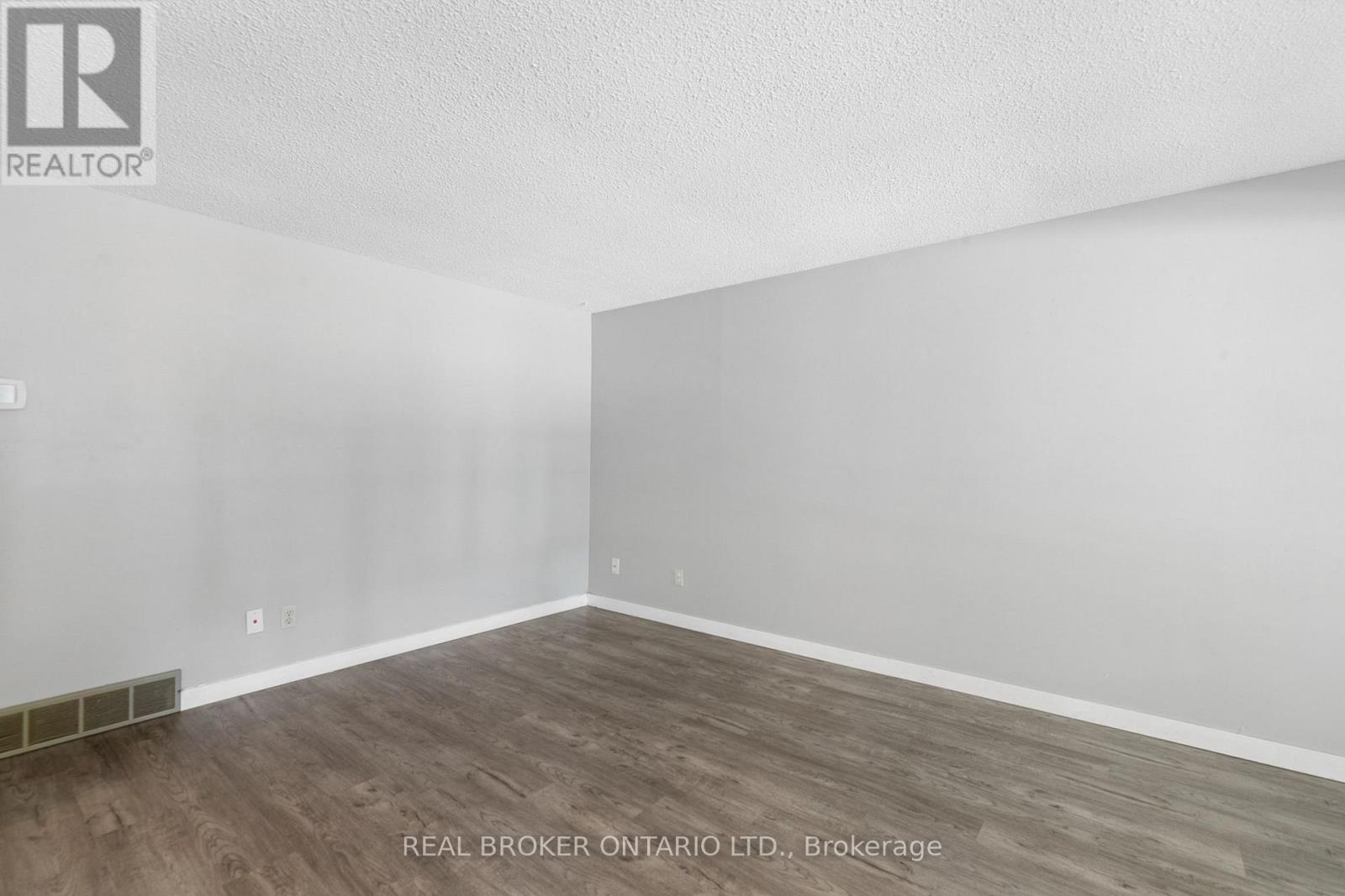 74 HELENE CRESCENT - Image 5